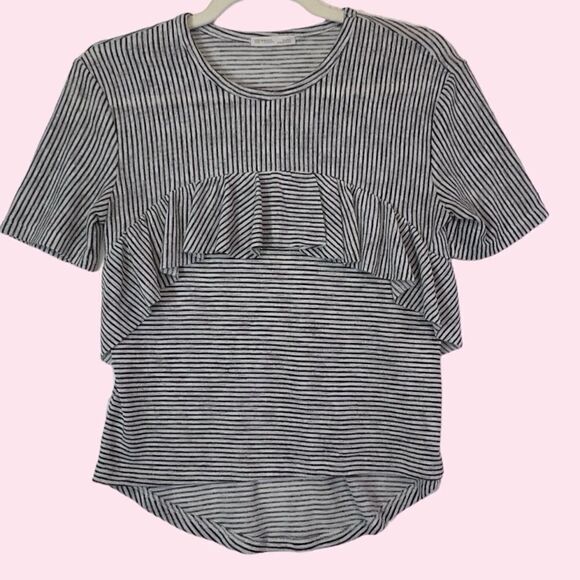 Zara ruffle w/b collection small - Picture 1 of 13